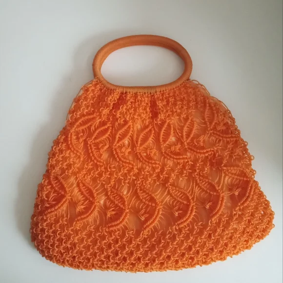 🧡👜 Orange Handbag 👜🧡 - Picture 5 of 5
